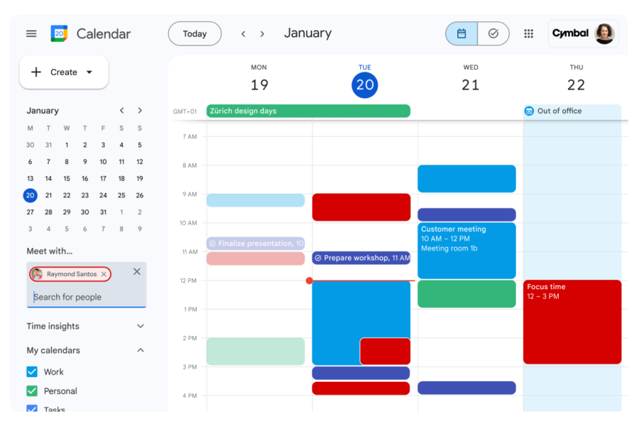 Google Calendar displays various events organized in different colors, along with assigned tasks. This way, you can increase your productivity.